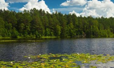 Parkolóval rendelkező hotelek Räpinában