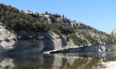 Hotels with Parking in Saint-Martin-dʼArdèche