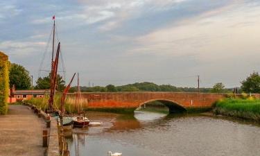 Cottages in Snape