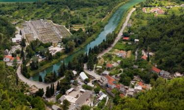 Beach rentals in Zakučac