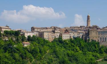 Vacation Rentals in Petritoli