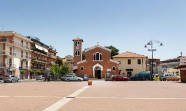 Hotels with Parking in San Cesareo