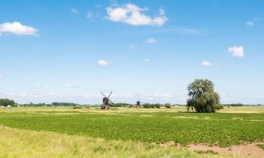 Hotels with Parking in Sleeuwijk