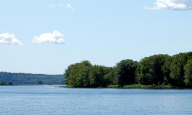 Parkolóval rendelkező hotelek Beresfordban