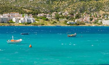 Hotels with Parking in Agios Spyridon