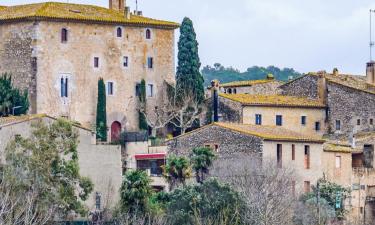 Holiday Rentals in Sant Mori
