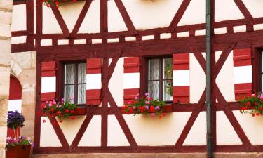 Hoteles con estacionamiento en Warberg