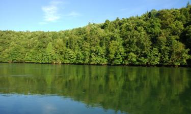 Hotely s parkováním v destinaci Gouesnach