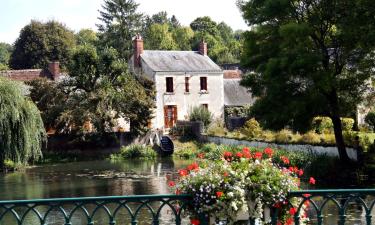 Holiday Rentals in Veigné