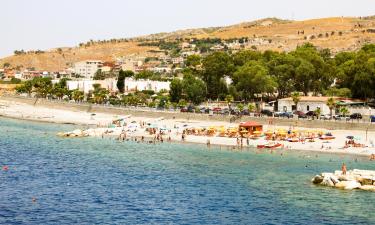 Hoteles familiares en Lazzaro