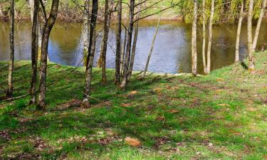 Hoteller med parkering i Oradour-sur-Vayres