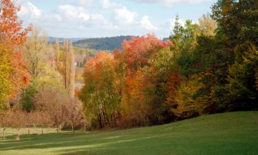 Hotels in Piégut-Pluviers