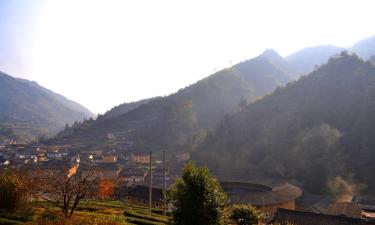 Three-Star Hotels in Tong'an