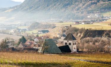 Hótel með bílastæði í Varna