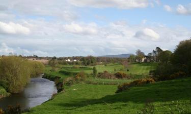 Hotels with Parking in Boyle