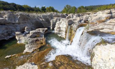 Ferieboliger i La Roque-sur-Cèze