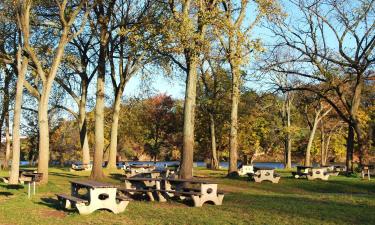 Hotels mit Pools in Galesburg