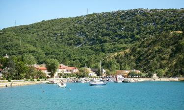 Hotels mit Parkplatz in Bakarac