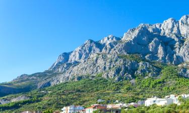 Allotjaments a la platja a Veliko Brdo