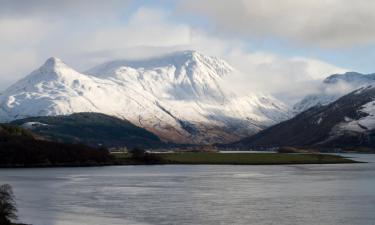 Cottages in North Ballachulish