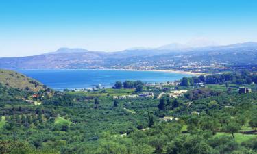 Hotels with Pools in Asprouliánoi