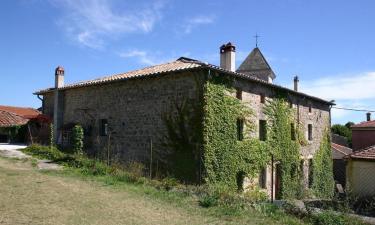 Ваканционни жилища в Nozières