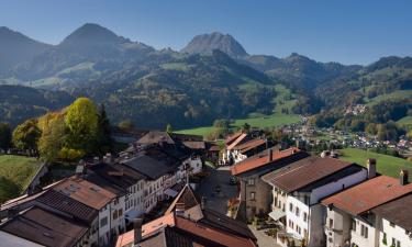 Mga hotel sa Gruyères