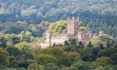 Hotell med parkering i Highclere