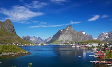 Hotels in Reine