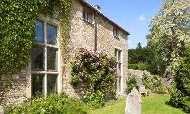 Cottages in Ampney Crucis