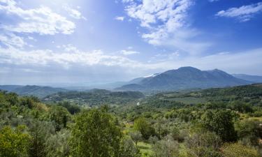 Hotels with Parking in Campoli Appennino