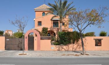 Hotel con parcheggio a Formentera de Segura