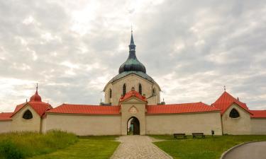 Hotel dengan parkir di Žďár