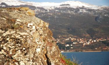 Hotel dengan Parking di Loures-Barousse