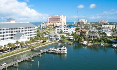 Hotels with Parking in Pinellas Park