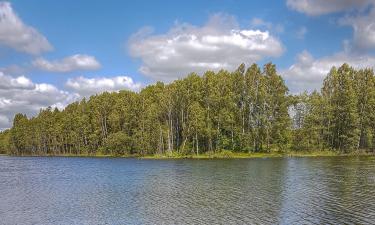 Hotely s parkováním v destinaci Skuodas