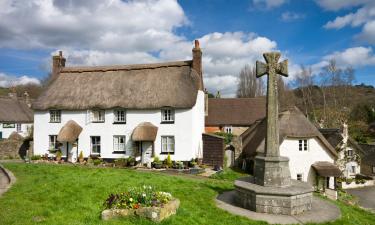 Cottages in Lustleigh