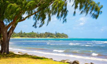 Hotels with Parking in Hauula