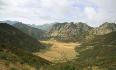 Hotels in Corullón