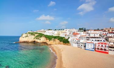 Hoteles con estacionamiento en Praia do Carvoeiro