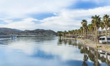 Hotels with Pools in Laughlin