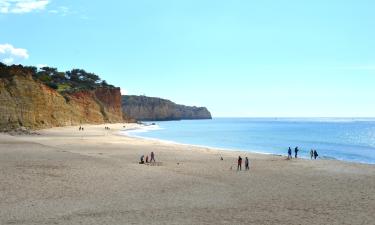 Case de vacanță în Porto de Mós