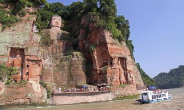 Hotels with Parking in Leshan