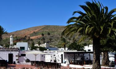 Holiday Homes in Haría