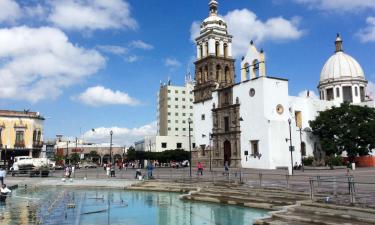 Hotels with Parking in Irapuato