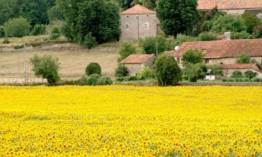 Готелі з парковкою у місті Nanteuil-de-Bourzac