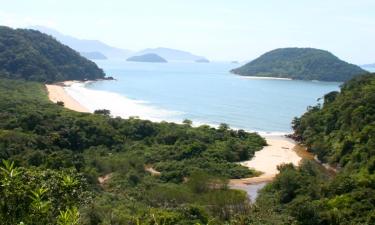 Pet-Friendly Hotels in Barra do Sahy