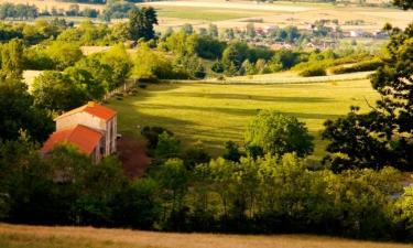 Hotels in Bessenay