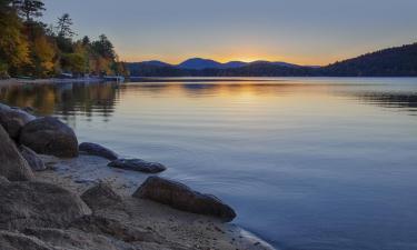 Schroon Lake şehrindeki tatil evleri