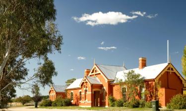 Hotel dengan parkir di Bungendore